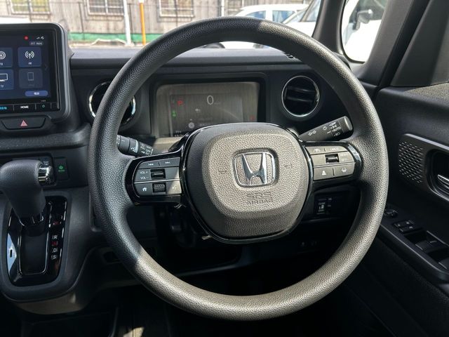 HONDA N BOX CUSTOM 2024 Image 31