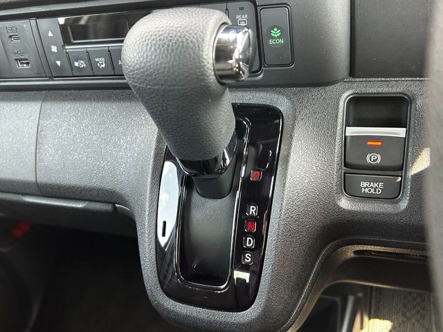 HONDA N BOX CUSTOM 2024 Image 31