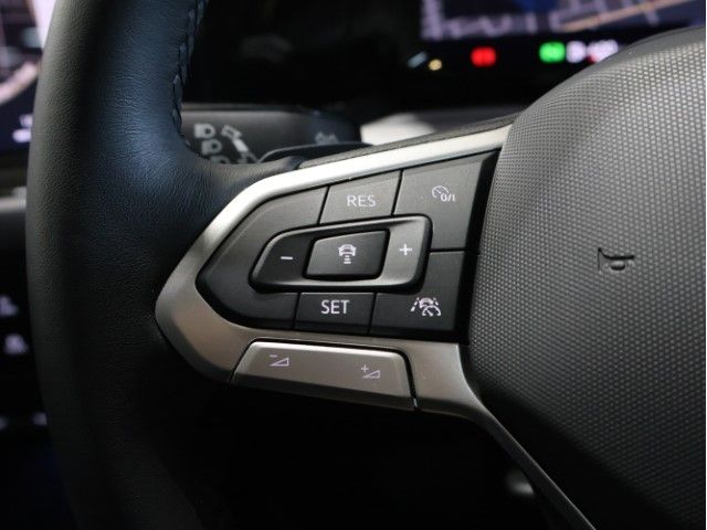 VOLKSWAGEN GOLF 2023 Image 31