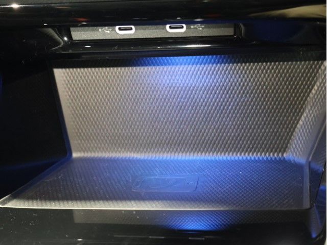 VOLKSWAGEN GOLF 2023 Image 31