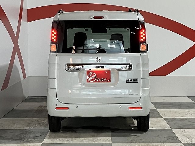 SUZUKI SPACIA BASE 4WD 2023 Image 31