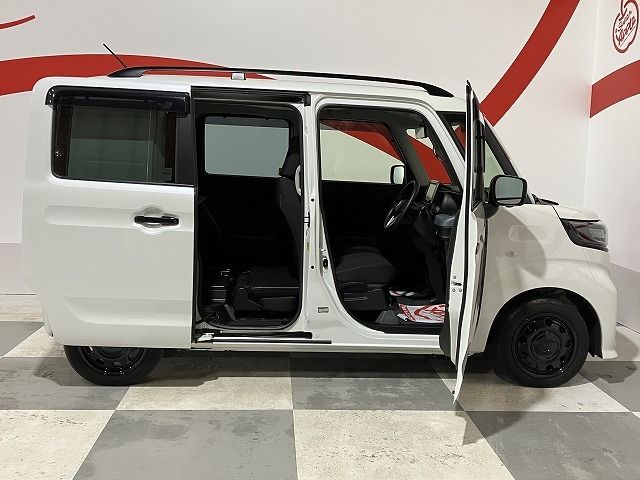 SUZUKI SPACIA BASE 4WD 2023 Image 31