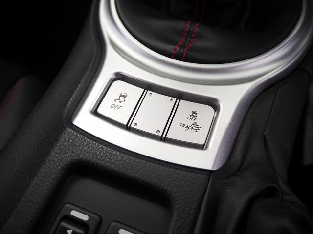 SUBARU BRZ 2017 Image 31