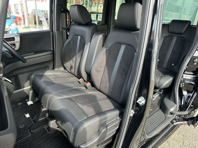 HONDA N BOX CUSTOM 4WD 2022 Image 31