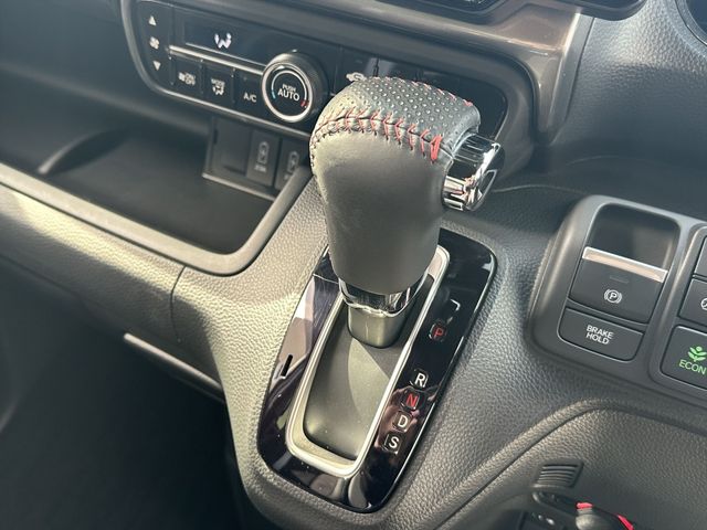 HONDA N BOX CUSTOM 4WD 2022 Image 31