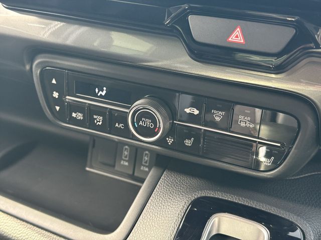 HONDA N BOX CUSTOM 4WD 2022 Image 31