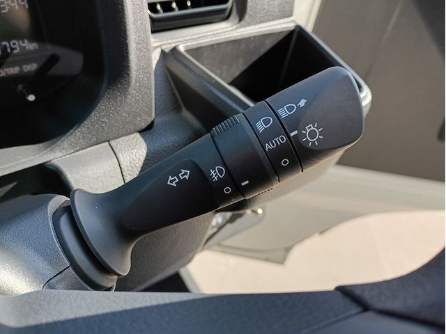 DAIHATSU HIJET TRUCK 4WD 2022 Image 31