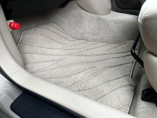 TOYOTA PRIUS 2005 Image 31