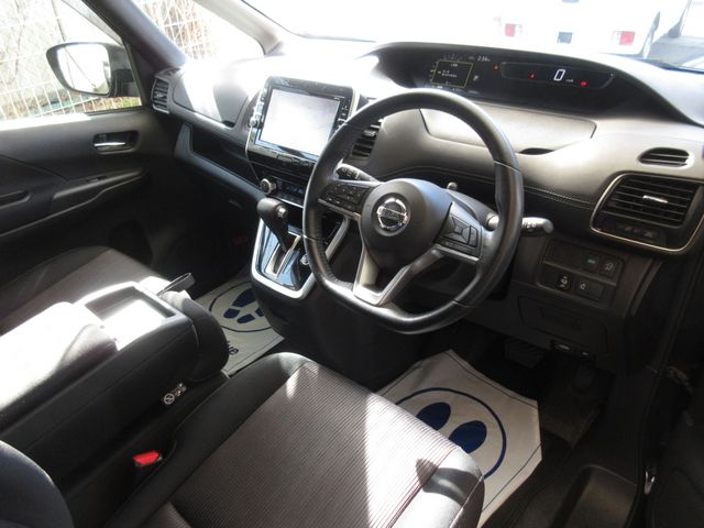 NISSAN SERENA  S-HYBRID 2017 Image 31