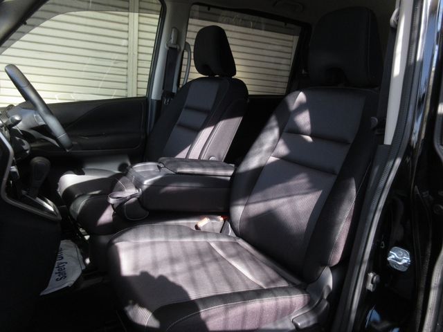 NISSAN SERENA  S-HYBRID 2017 Image 31