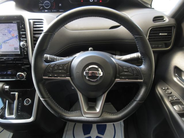 NISSAN SERENA  S-HYBRID 2017 Image 31