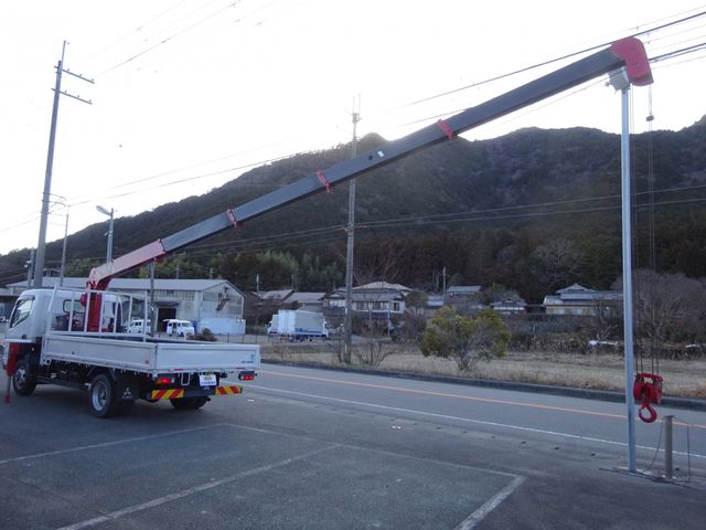 MITSUBISHI CANTER 2019 Image 31