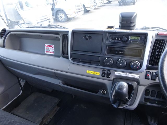 MITSUBISHI CANTER 2019 Image 31