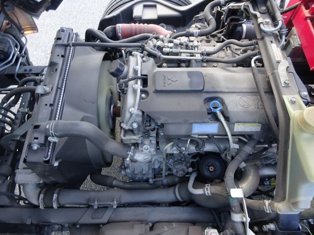 MITSUBISHI CANTER 2019 Image 31