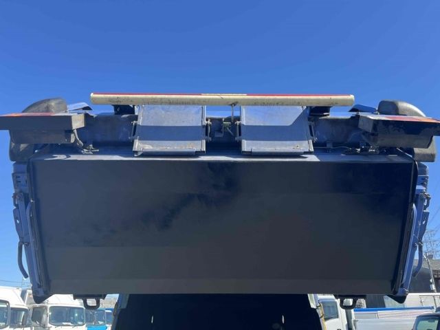 ISUZU ELF 2013 Image 31