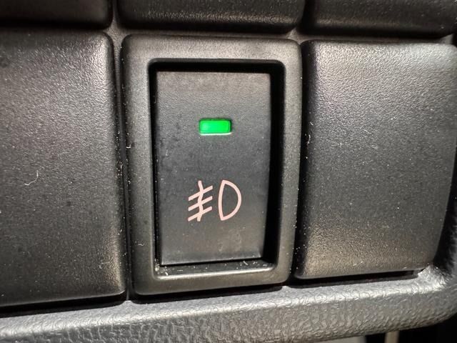 NISSAN ROOX 2013 Image 31