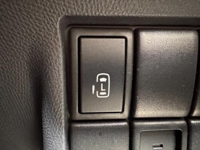 NISSAN ROOX 2013 Image 31