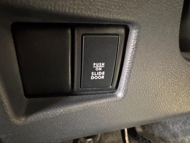 NISSAN ROOX 2013 Image 31