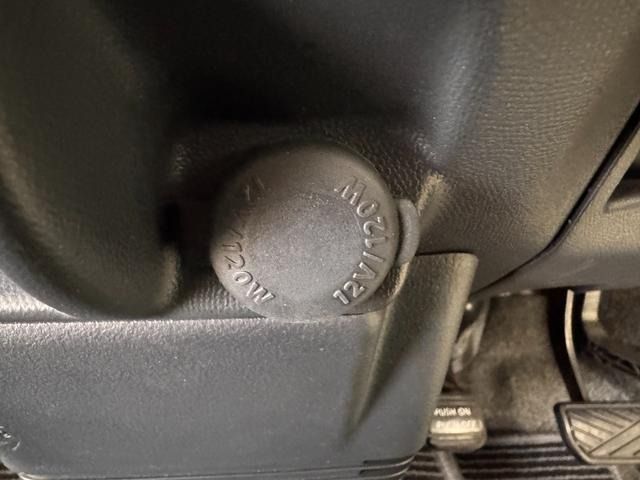 NISSAN ROOX 2013 Image 31