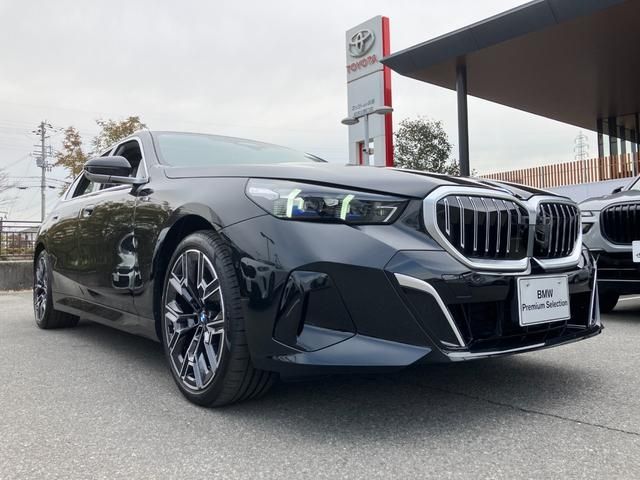 BMW 5SERIES SEDAN 2025 Image 31