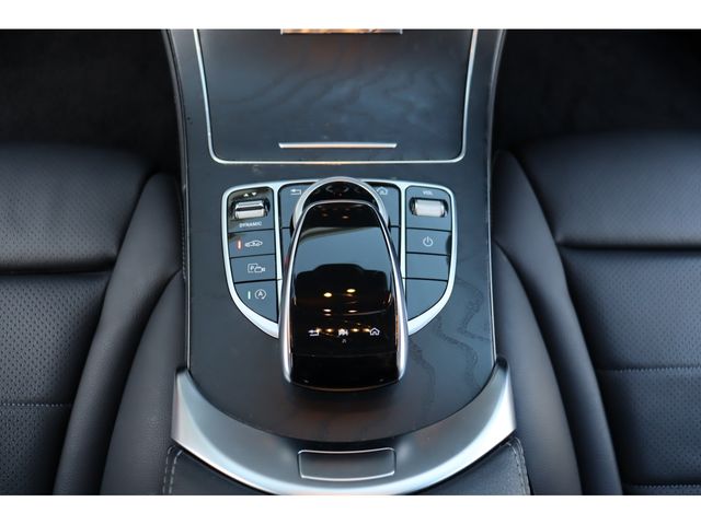 MERCEDES BENZ C CLAS 2020 Image 31