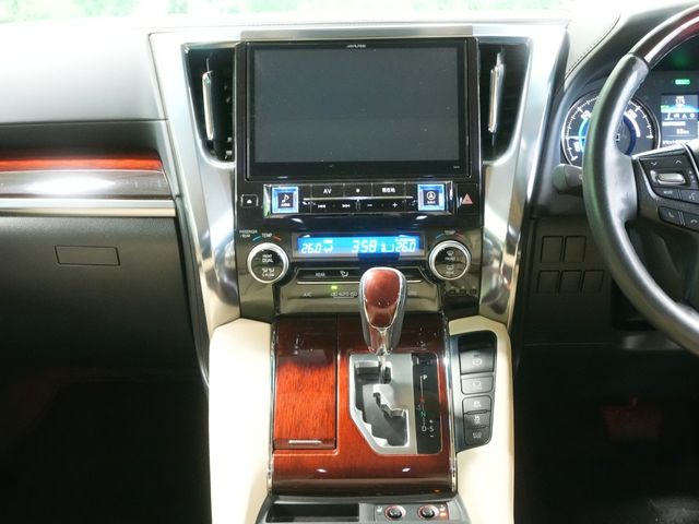 TOYOTA ALPHARD HYBRID 4WD 2015 Image 31