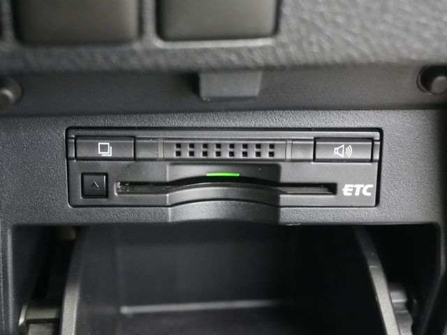 TOYOTA ALPHARD HYBRID 4WD 2015 Image 31