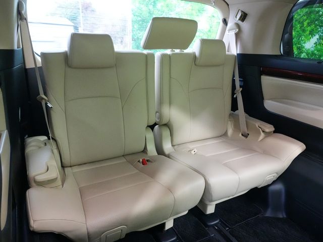 TOYOTA ALPHARD HYBRID 4WD 2015 Image 31