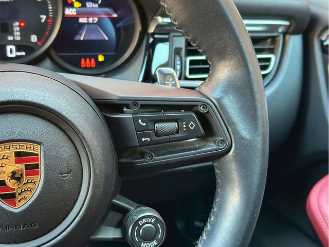 PORSCHE MACAN 2023 Image 31