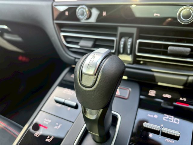 PORSCHE MACAN 2023 Image 31