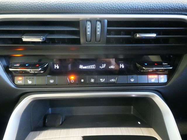 MAZDA CX-60 2023 Image 31