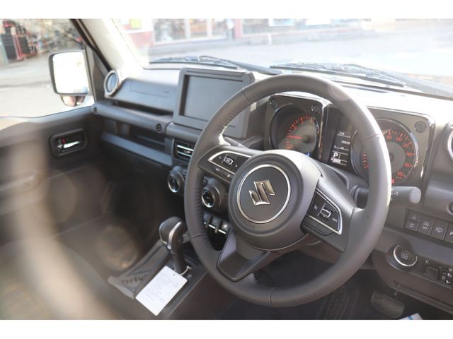 SUZUKI JIMNY SIERRA 2025 Image 31