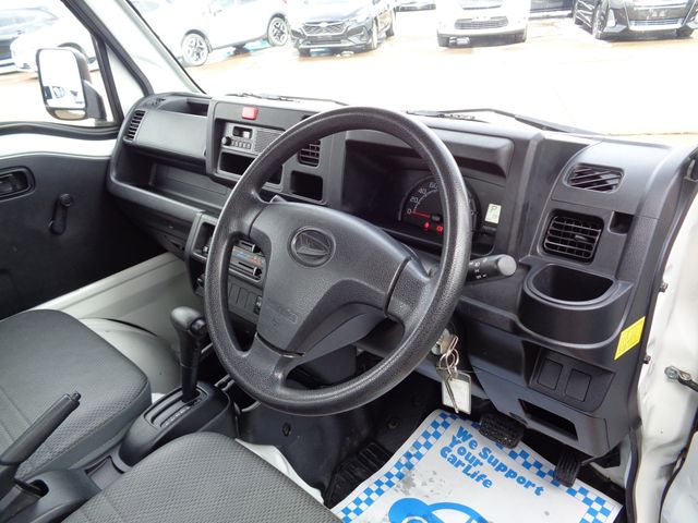 DAIHATSU HIJET TRUCK 4WD 2019 Image 31