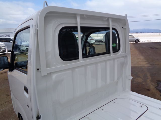 DAIHATSU HIJET TRUCK 4WD 2019 Image 31