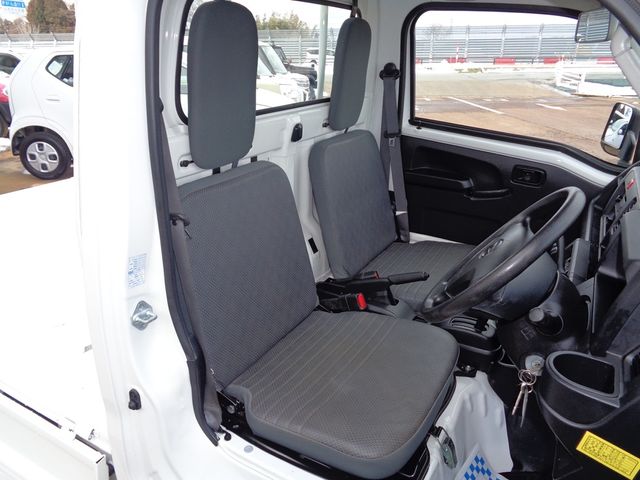 DAIHATSU HIJET TRUCK 4WD 2019 Image 31