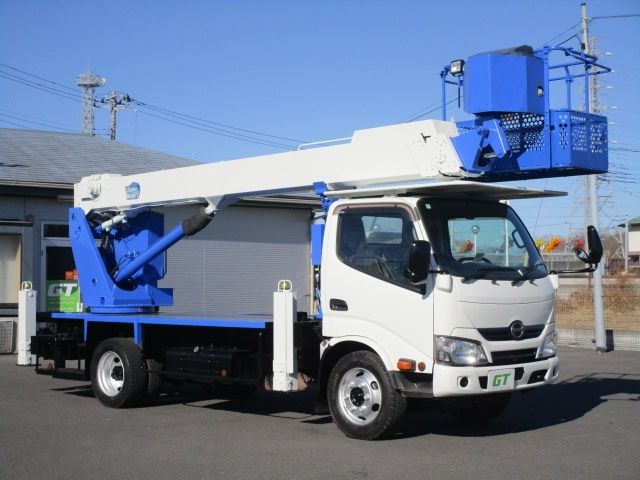 HINO DUTRO 2017 Image 31