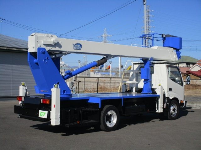 HINO DUTRO 2017 Image 31