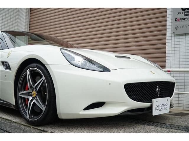 FERRARI CALIFORNIA 3 2013 Image 31