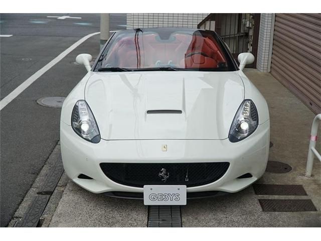 FERRARI CALIFORNIA 3 2013 Image 31