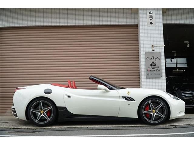 FERRARI CALIFORNIA 3 2013 Image 31