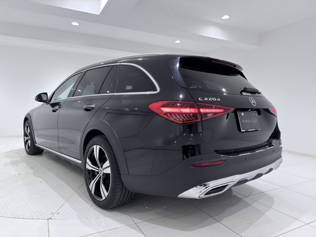 MERCEDES BENZ C CLAS 2023 Image 31