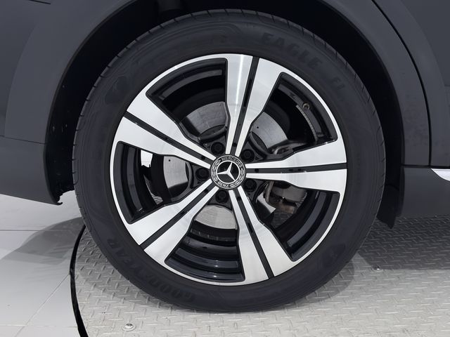 MERCEDES BENZ C CLAS 2023 Image 31