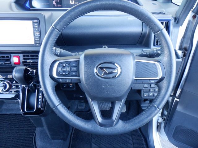 DAIHATSU TANTO CUSTOM 2021 Image 31