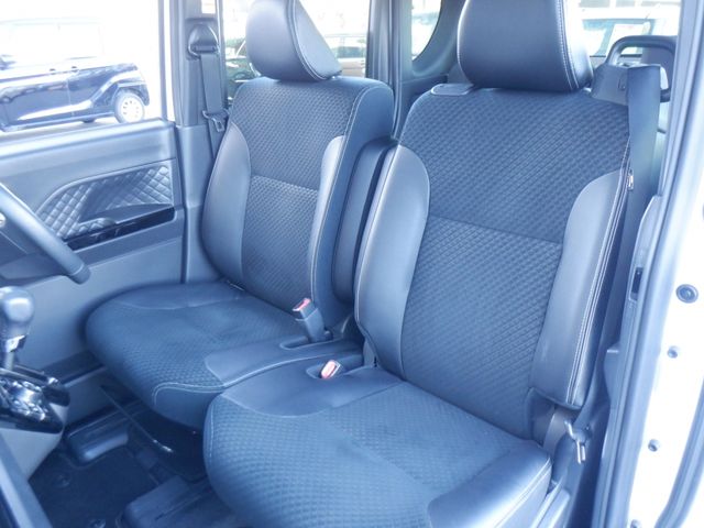 DAIHATSU TANTO CUSTOM 2021 Image 31