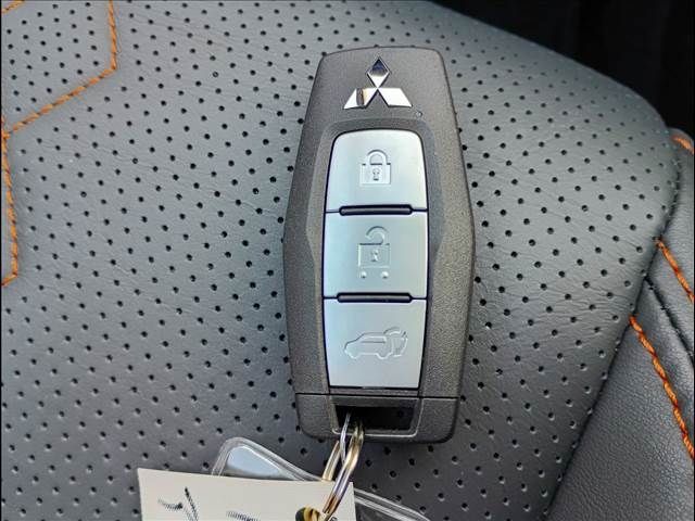 MITSUBISHI OUTLANDER PHEV 2022 Image 31