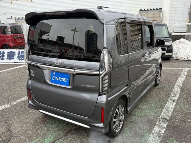 HONDA N BOX CUSTOM 2021 Image 31