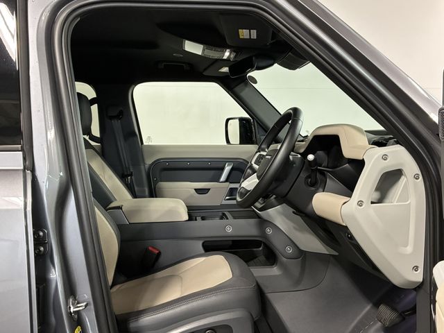ROVER DEFENDER 2023 Image 31
