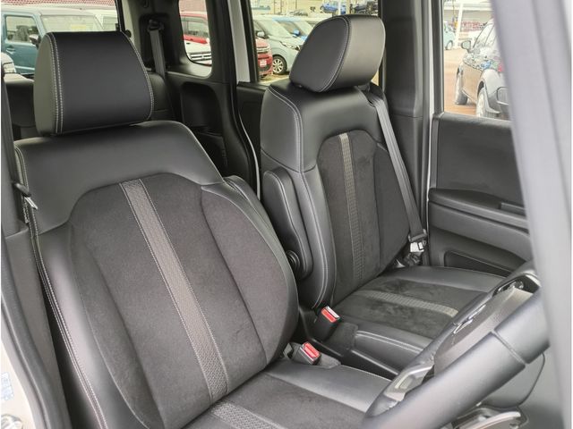 HONDA N BOX CUSTOM 2020 Image 31