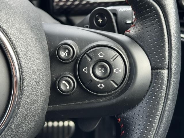 BMW MINI COOPER S 5DOOR 2018 Image 31