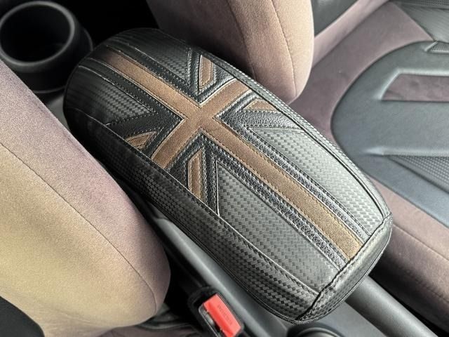 BMW MINI COOPER S 5DOOR 2018 Image 31